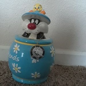 Cookie jar